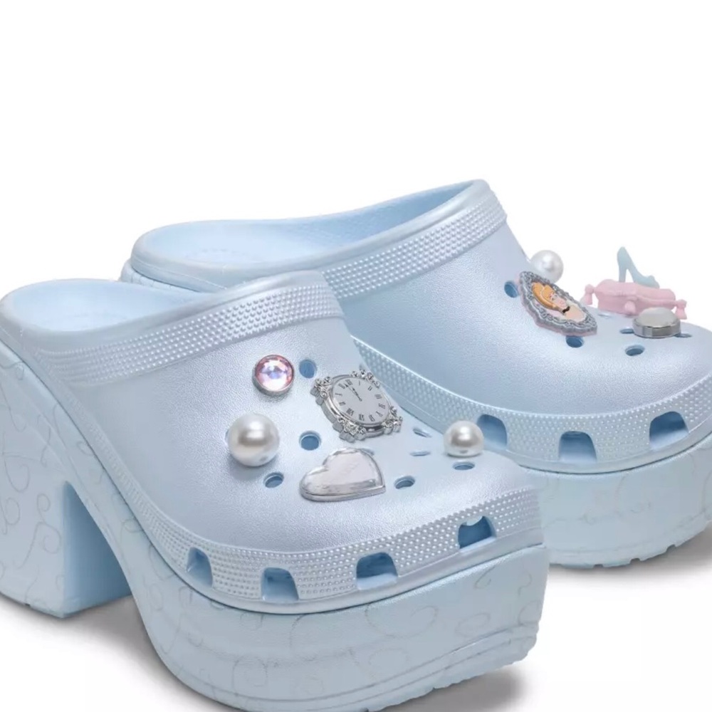 Cinderella New! Platform Clogs Crocs  with Charms - Light Blue